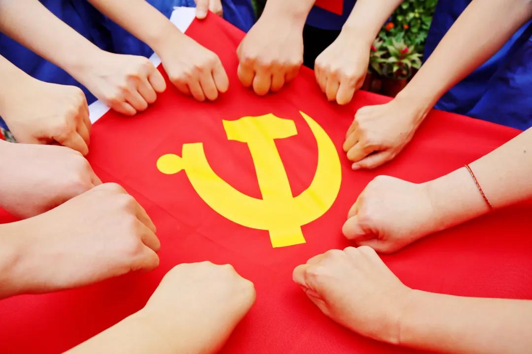吉祥体育热烈庆祝中国共产党成立100周年